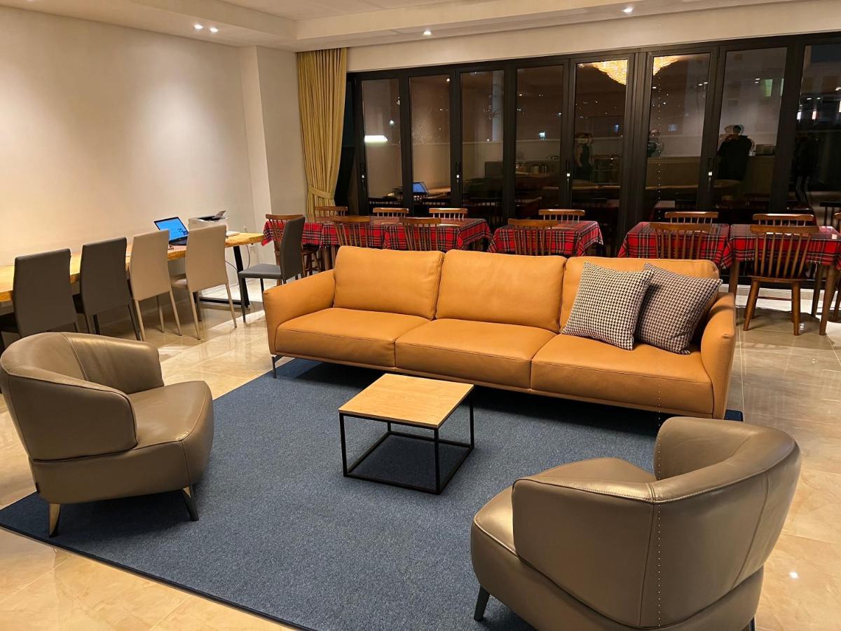 Jinhae Intercity Hotel Changwon Εξωτερικό φωτογραφία