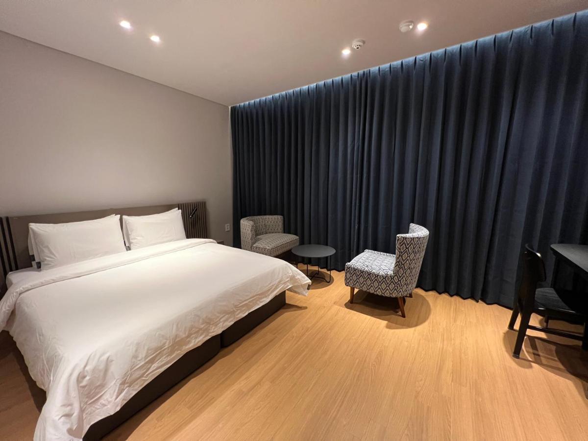 Jinhae Intercity Hotel Changwon Εξωτερικό φωτογραφία